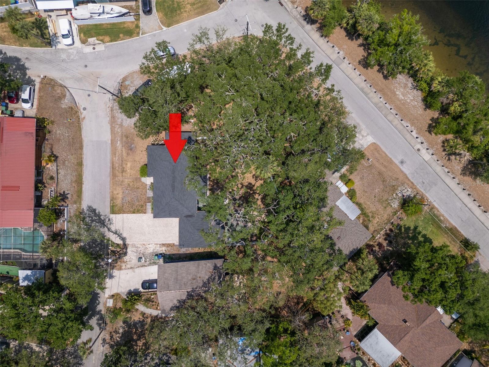 Listing photo id 29 for 5415 Park Place