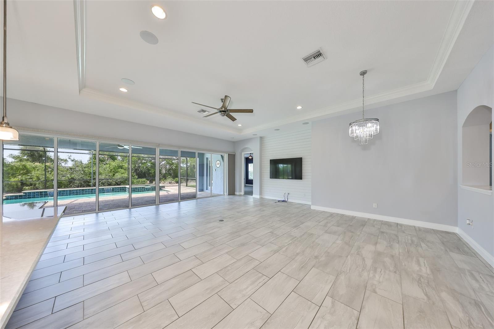 Image 12 of 88 For 6440 Maiden Sea Drive