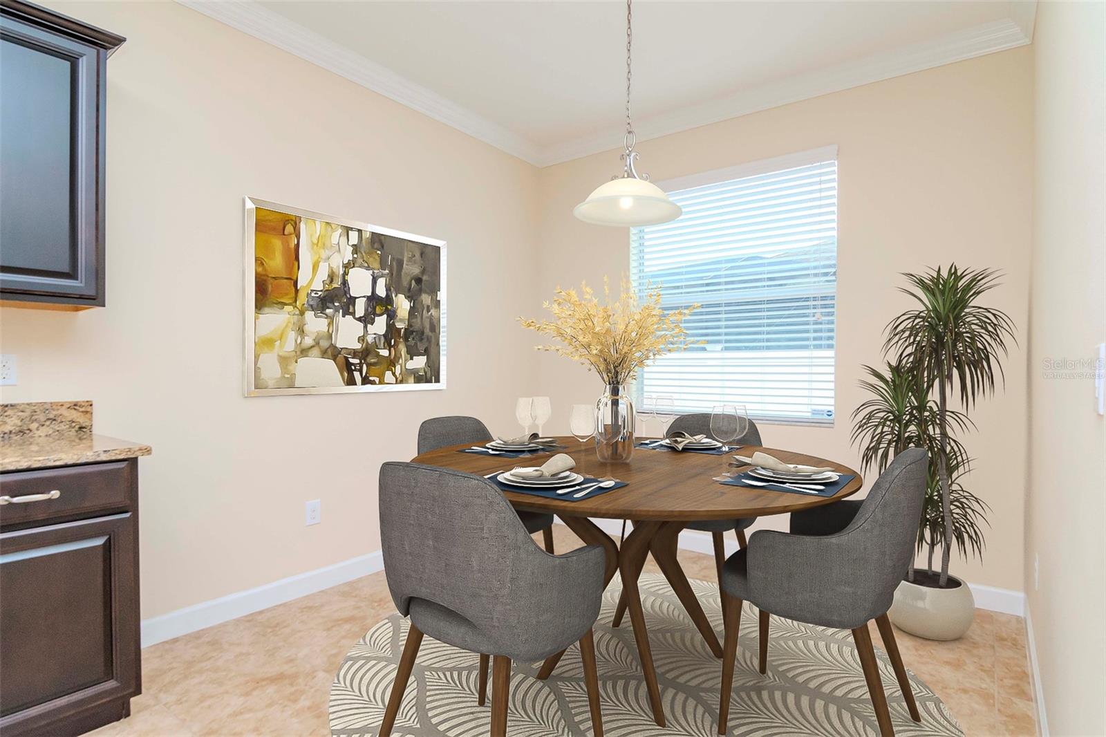 Image 7 of 68 For 3914 Round Table Court