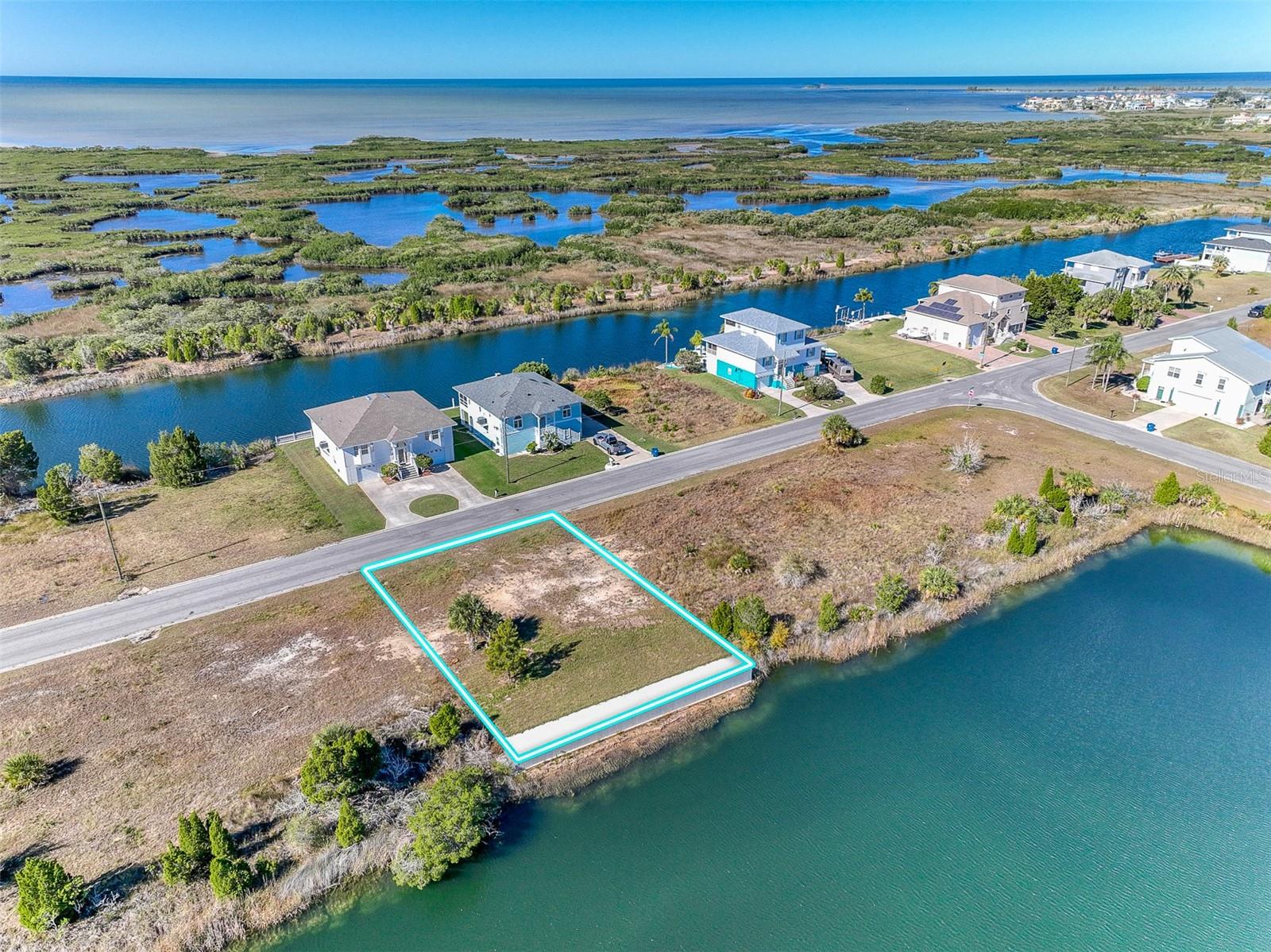 Image 4 of 20 For 3266 Lugustrum Drive