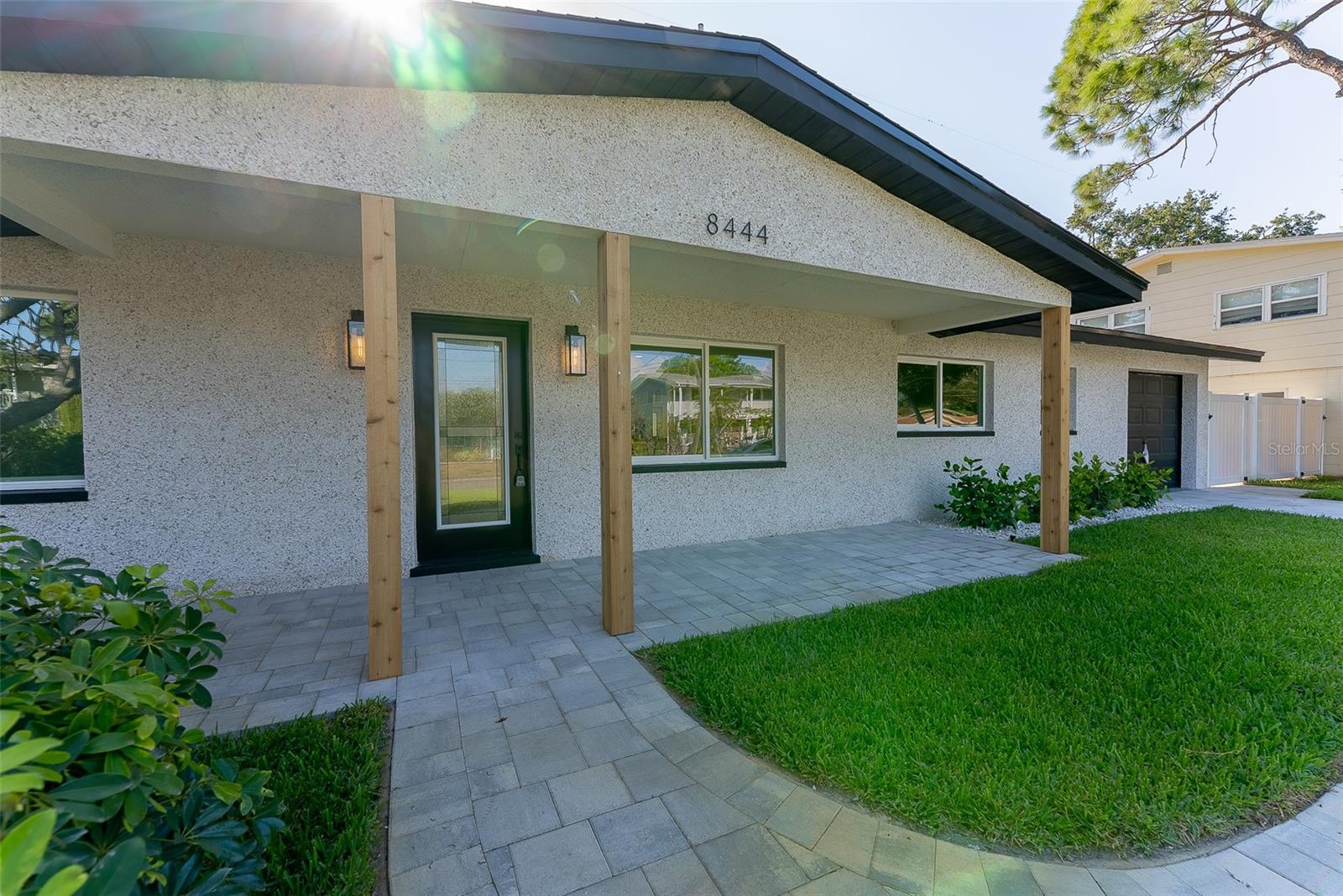 Image 3 of 55 For 8444 15th Way N