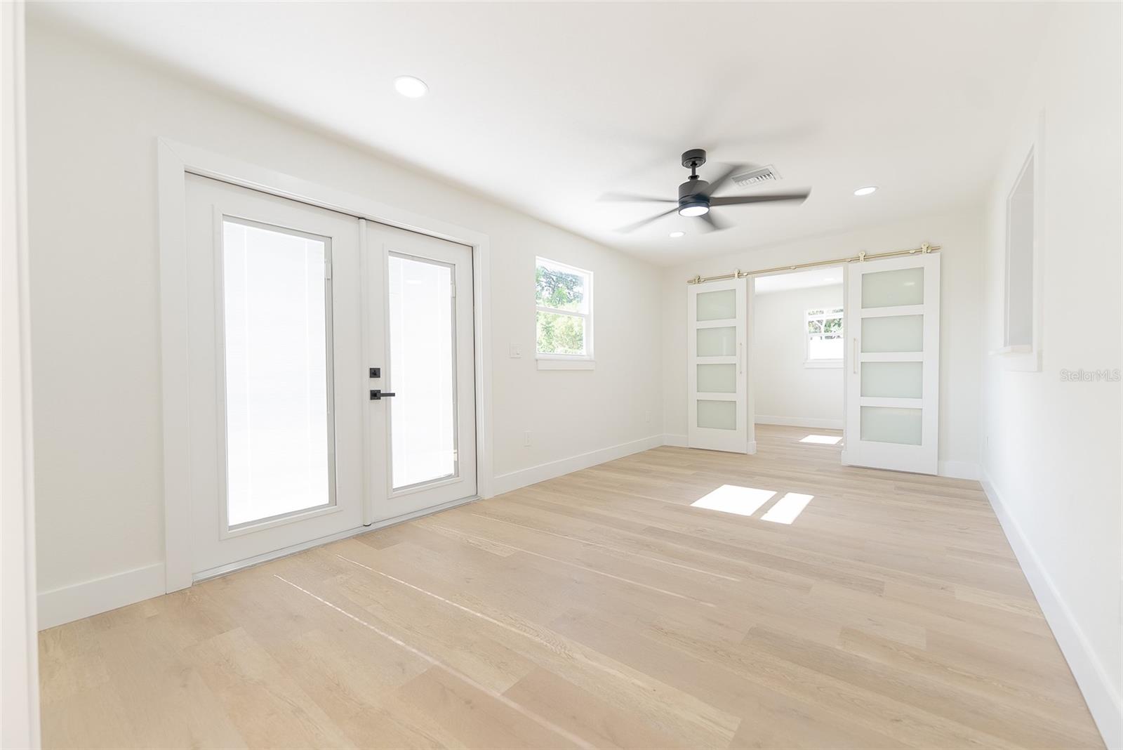 Image 31 of 55 For 8444 15th Way N
