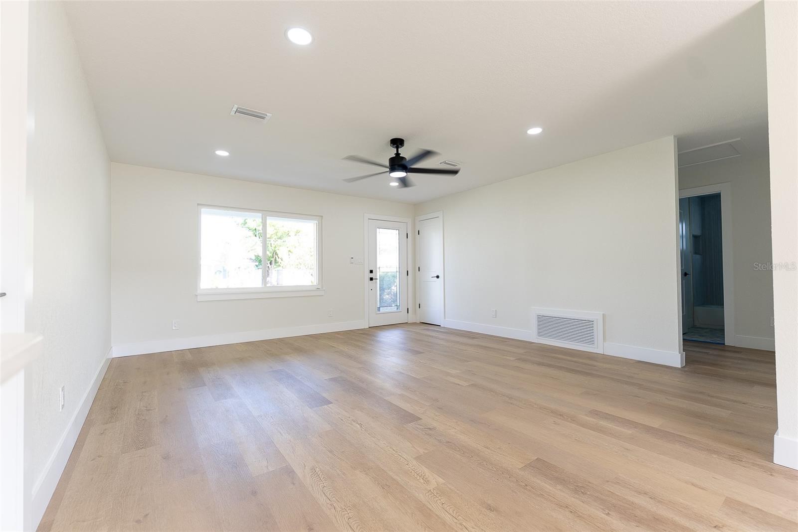 Image 37 of 55 For 8444 15th Way N
