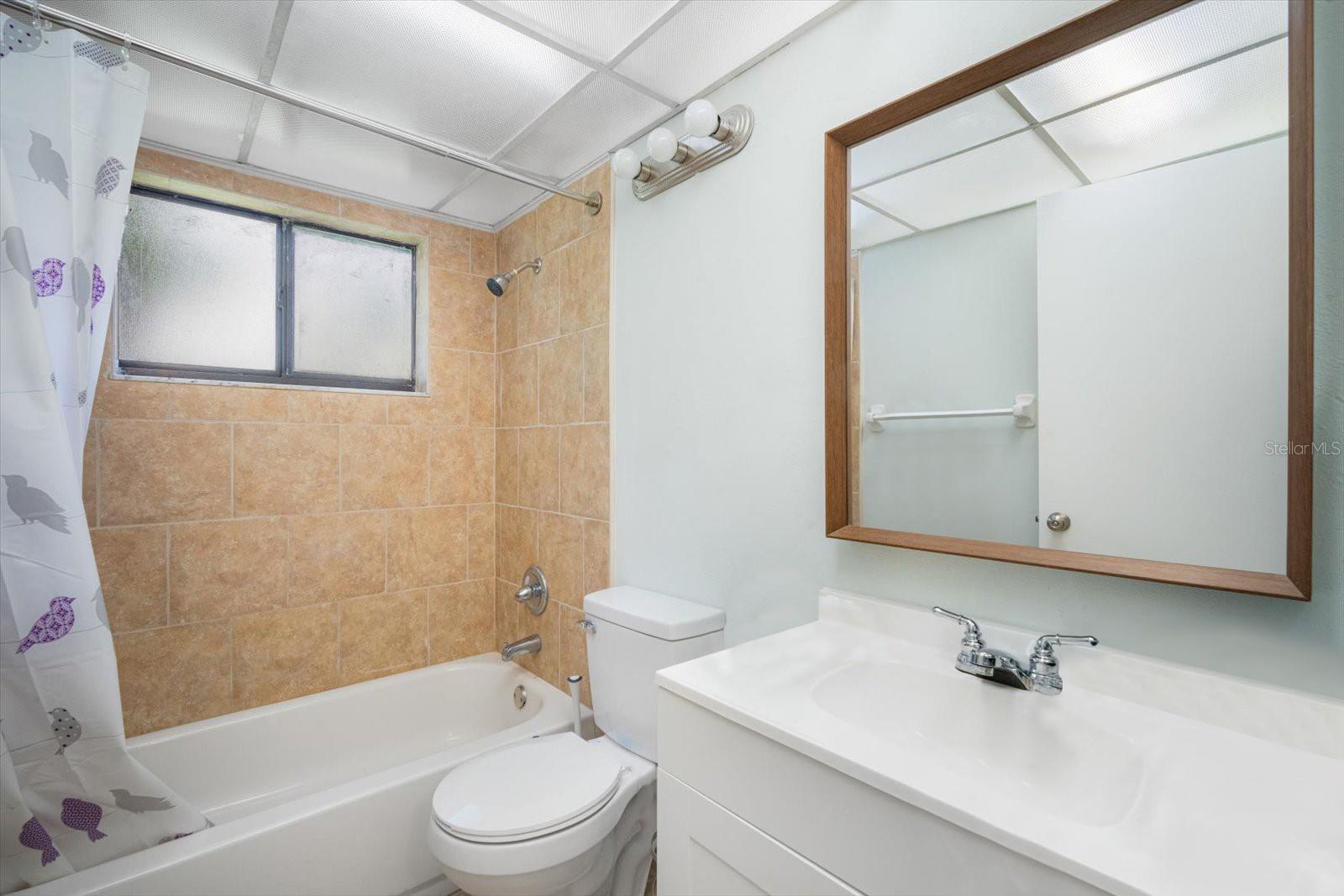 Image 14 of 22 For 11807 Raintree Lake Lane B