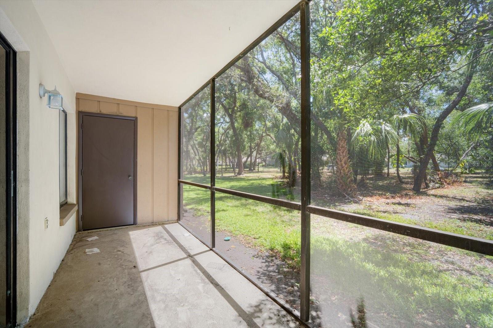 Image 16 of 22 For 11807 Raintree Lake Lane B