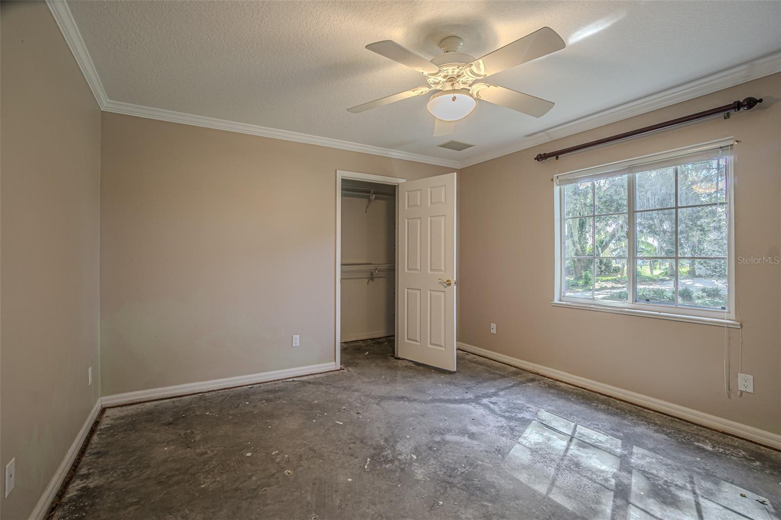 Image 32 of 48 For 6425 Brentwood Drive