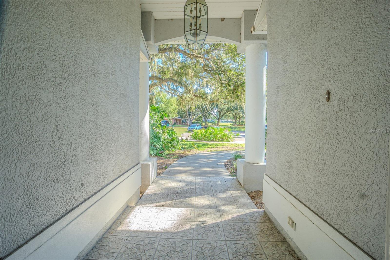 Image 8 of 48 For 6425 Brentwood Drive
