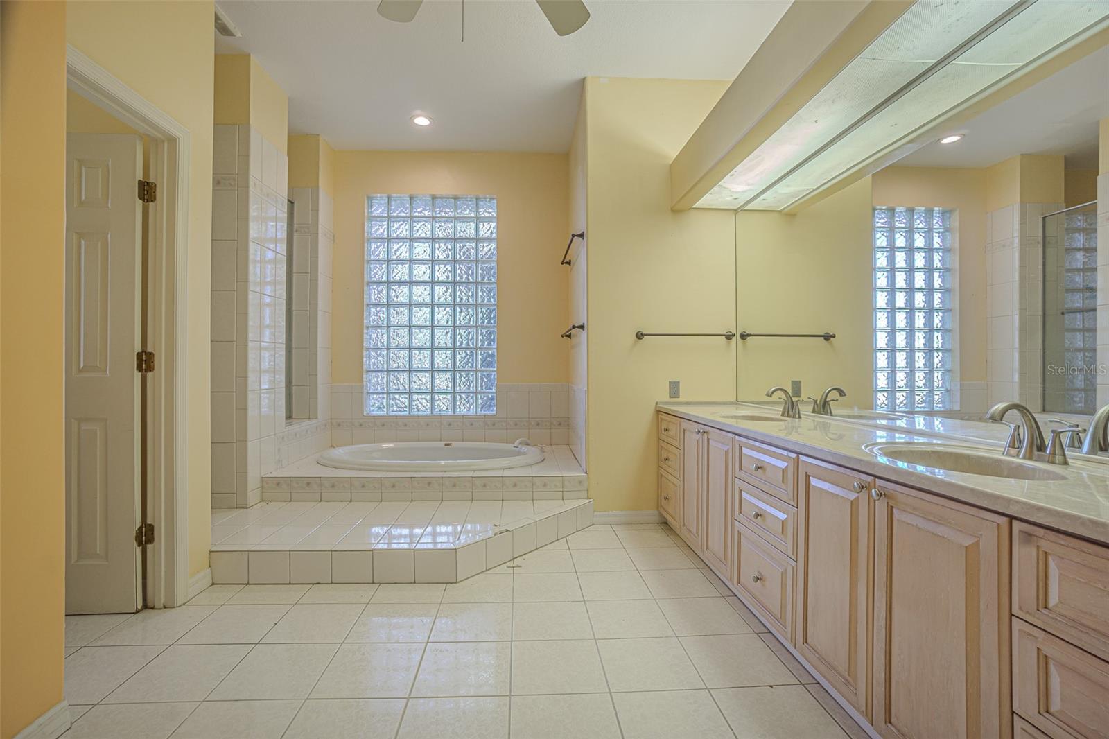 Image 38 of 45 For 6433 Brentwood Drive