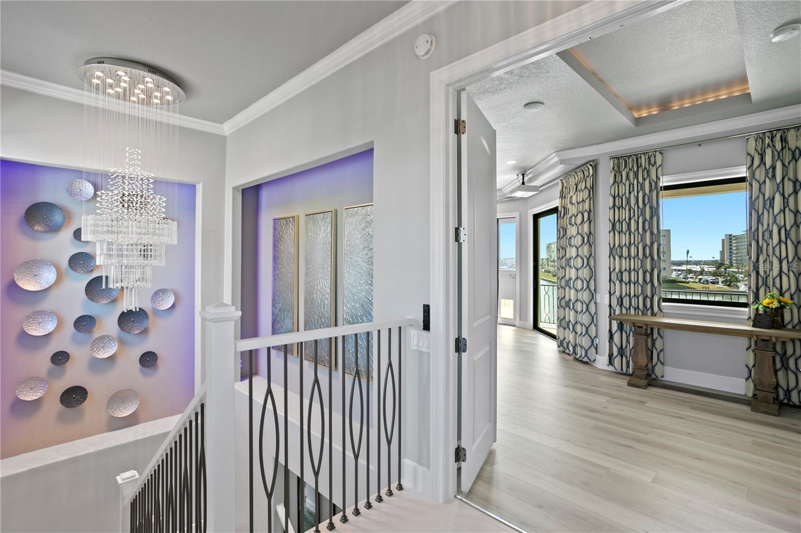 Image 34 of 53 For 5939 Bayview Circle S