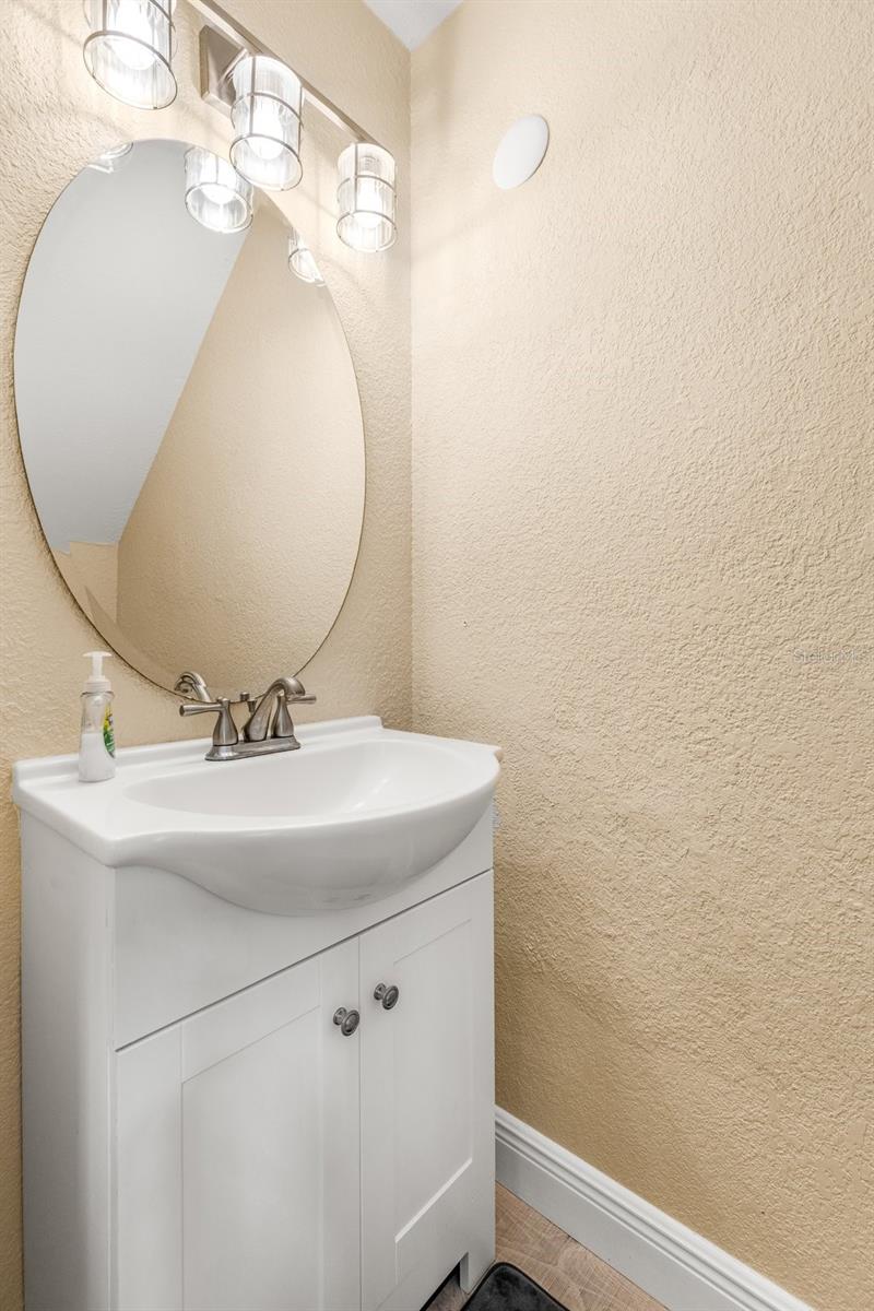 Image 12 of 28 For 13696 Orange Sunset Drive 13696