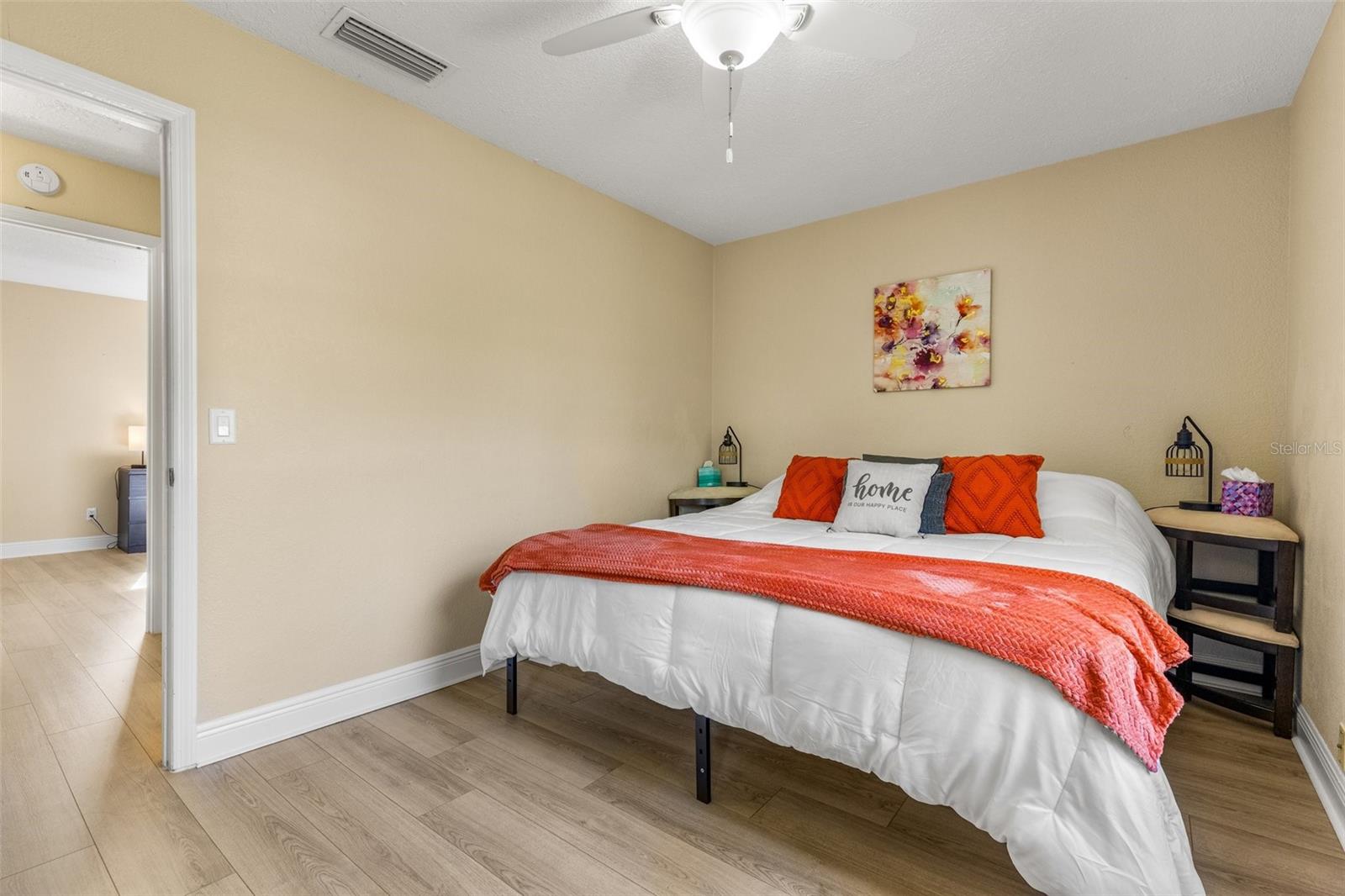 Image 14 of 28 For 13696 Orange Sunset Drive 13696