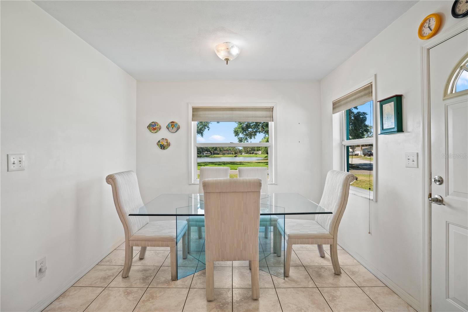 Image 17 of 29 For 4421 28th Avenue N
