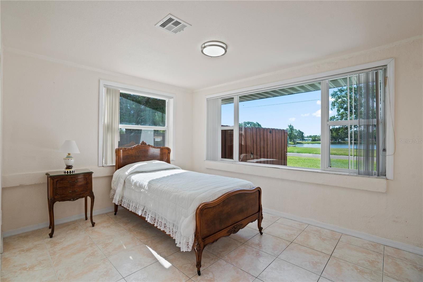 Image 18 of 29 For 4421 28th Avenue N