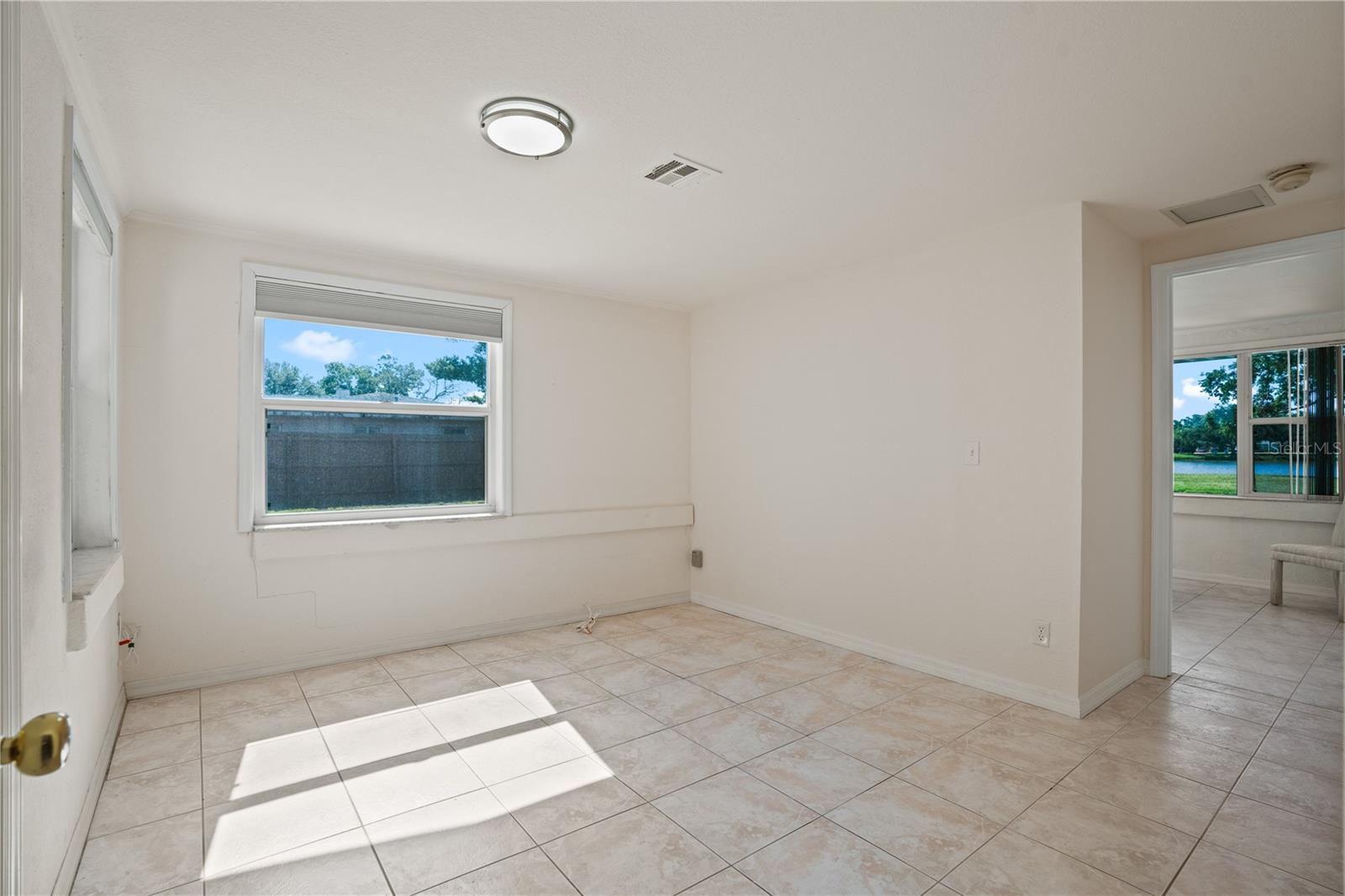 Image 24 of 29 For 4421 28th Avenue N