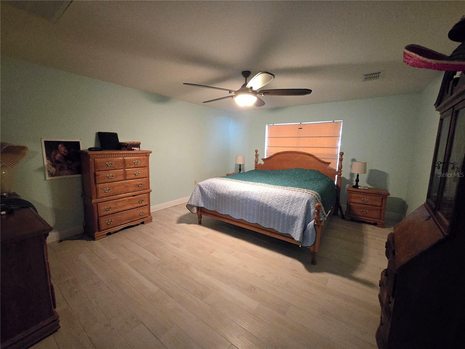 Image 6 of 16 For 8473 Bay Drive