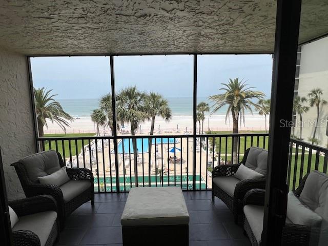Image 4 of 28 For 18304 Gulf Boulevard 309