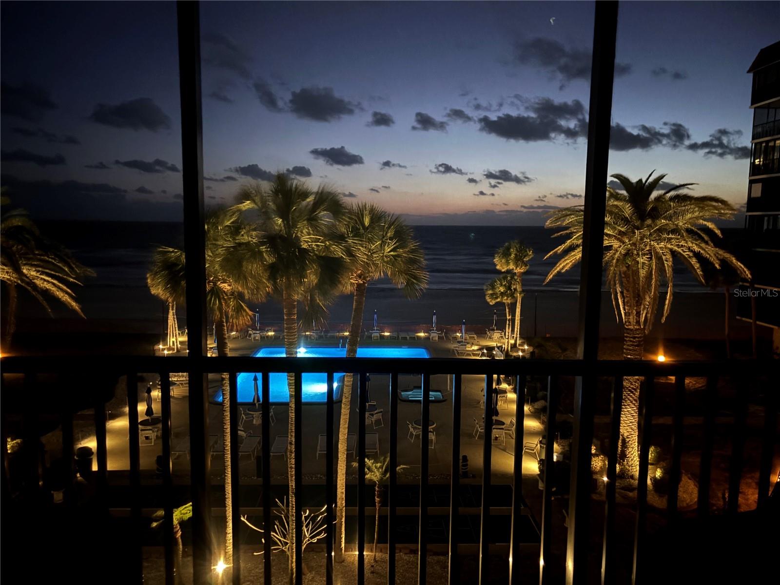 Image 6 of 28 For 18304 Gulf Boulevard 309