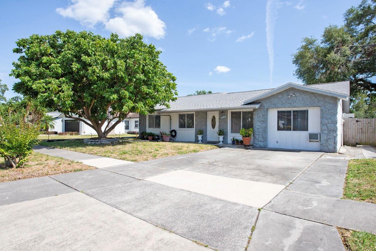 Details for 9118 108th Avenue, SEMINOLE, FL 33777