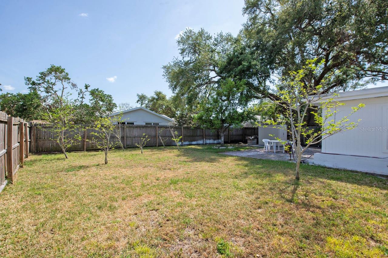 Image 41 of 46 For 9118 108th Avenue