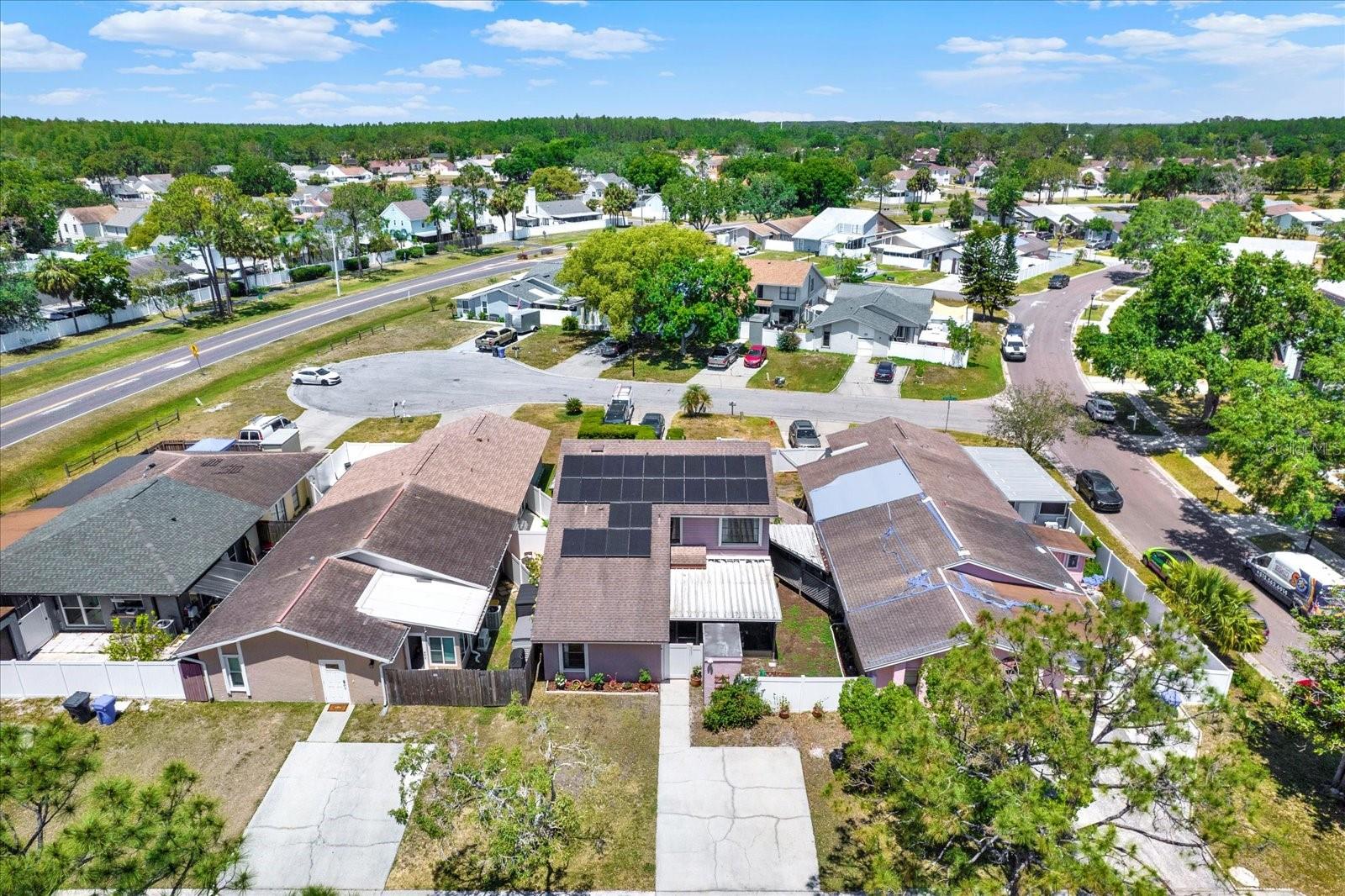 Listing photo id 33 for 5137 Springwood Drive