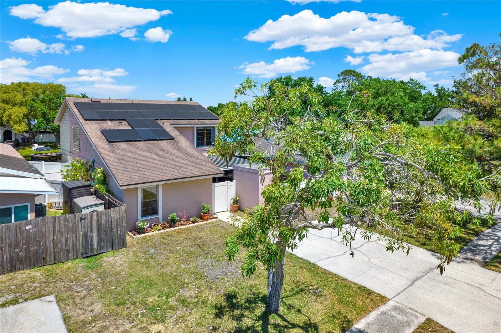 Listing photo id 35 for 5137 Springwood Drive