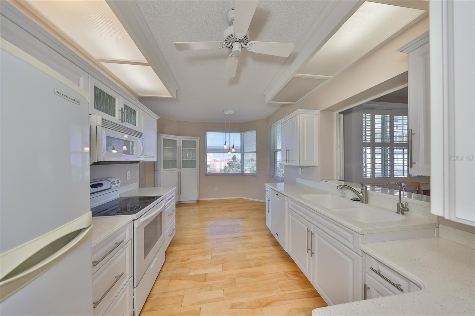 Image 11 of 59 For 7882 Sailboat Key Boulevard S 401