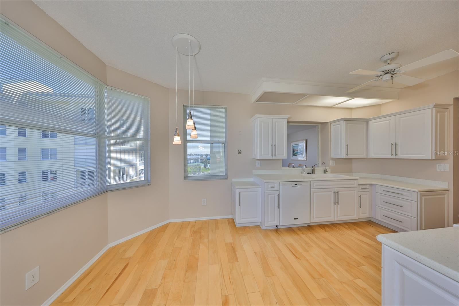 Image 16 of 59 For 7882 Sailboat Key Boulevard S 401
