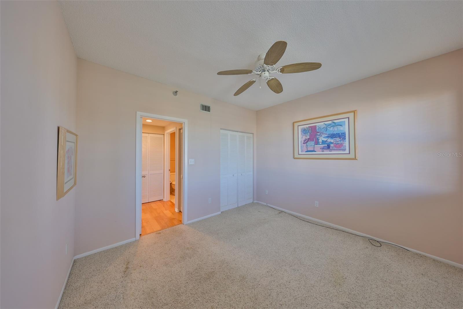 Image 31 of 59 For 7882 Sailboat Key Boulevard S 401