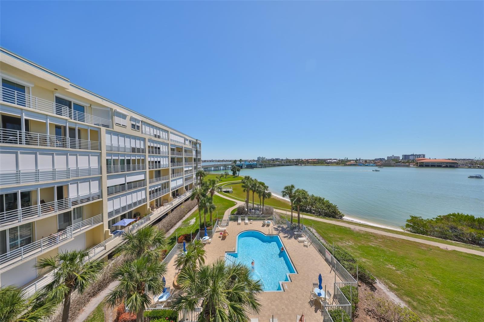 Image 37 of 59 For 7882 Sailboat Key Boulevard S 401