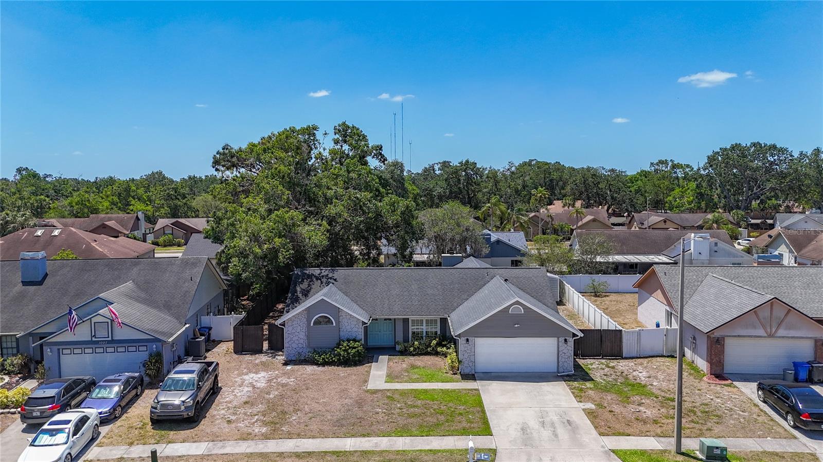 Listing photo id 38 for 1005 Cameo Crest Lane