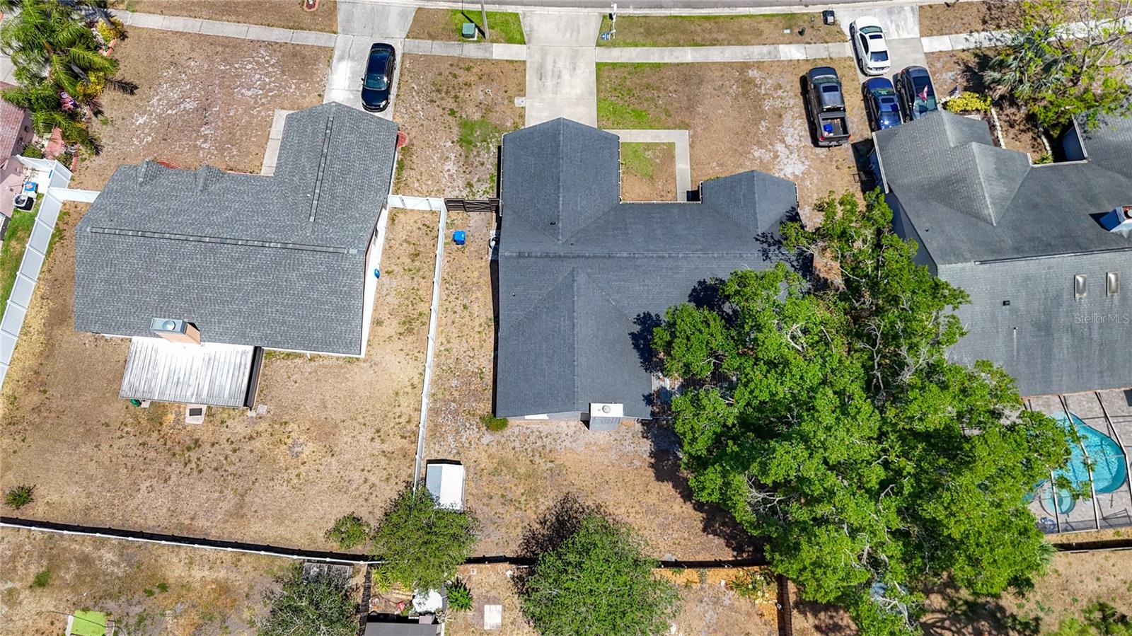 Listing photo id 41 for 1005 Cameo Crest Lane
