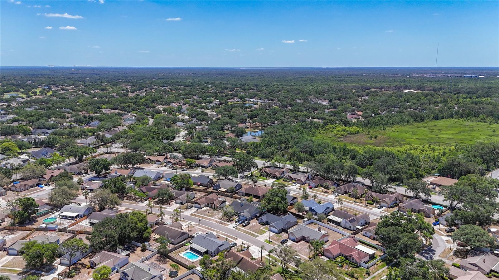 Listing photo id 49 for 1005 Cameo Crest Lane