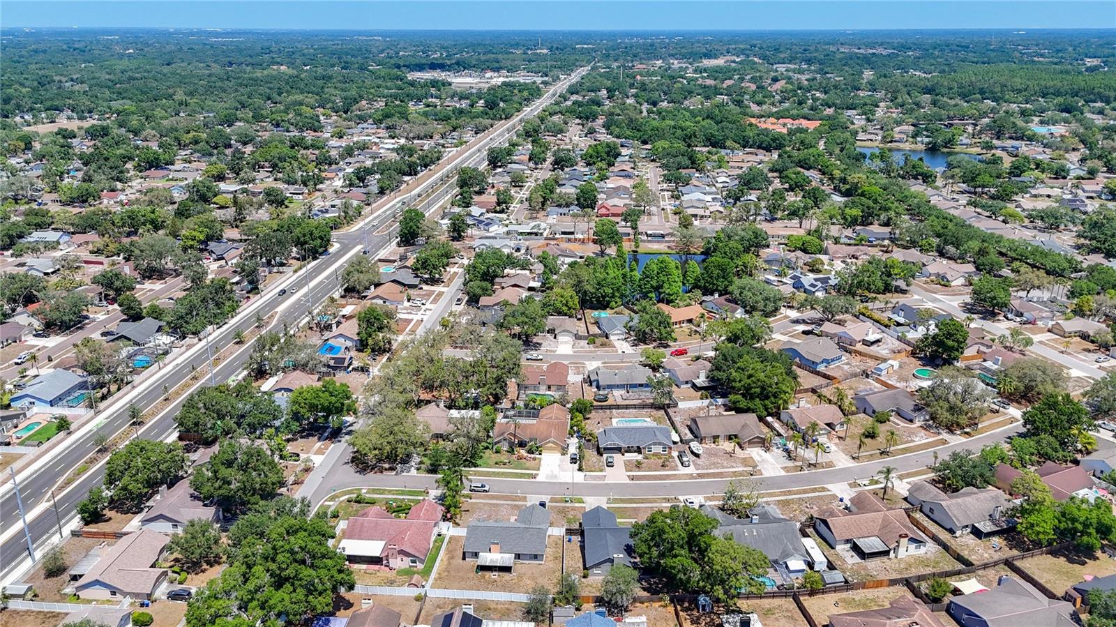 Listing photo id 50 for 1005 Cameo Crest Lane
