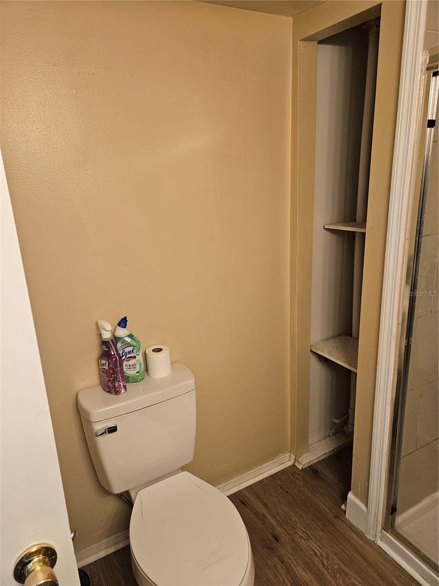 Image 15 of 25 For 3684 Ridgecrest Court