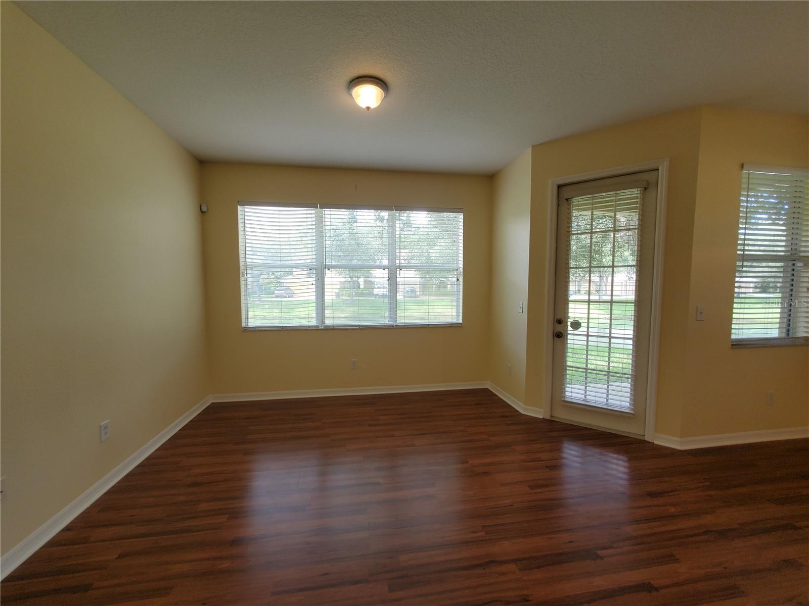 Image 11 of 49 For 8133 Stone Path Way