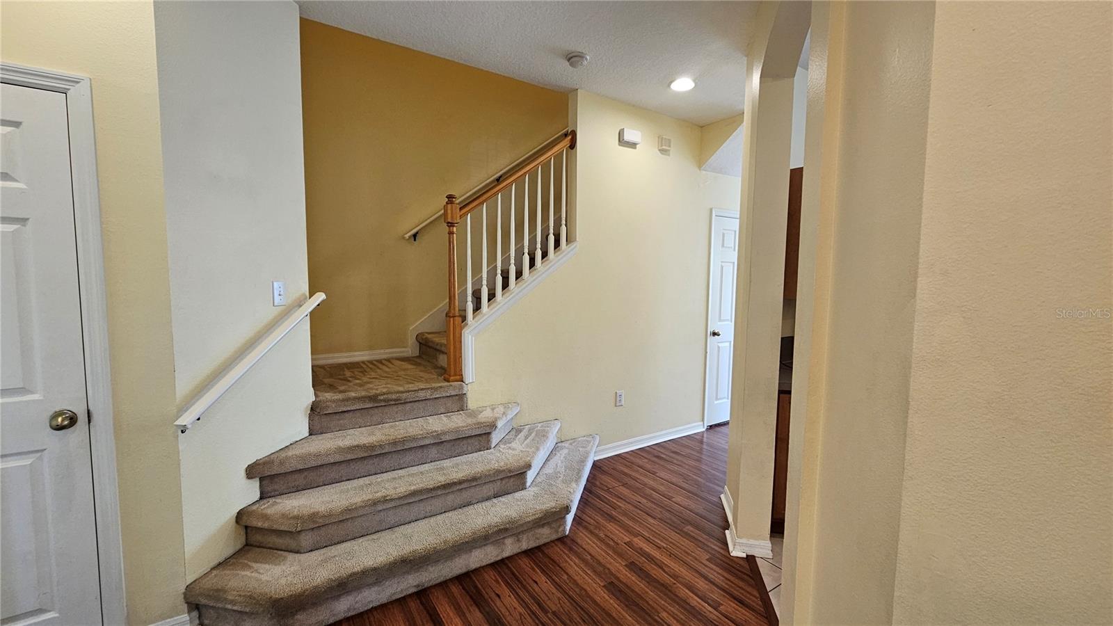 Image 5 of 49 For 8133 Stone Path Way