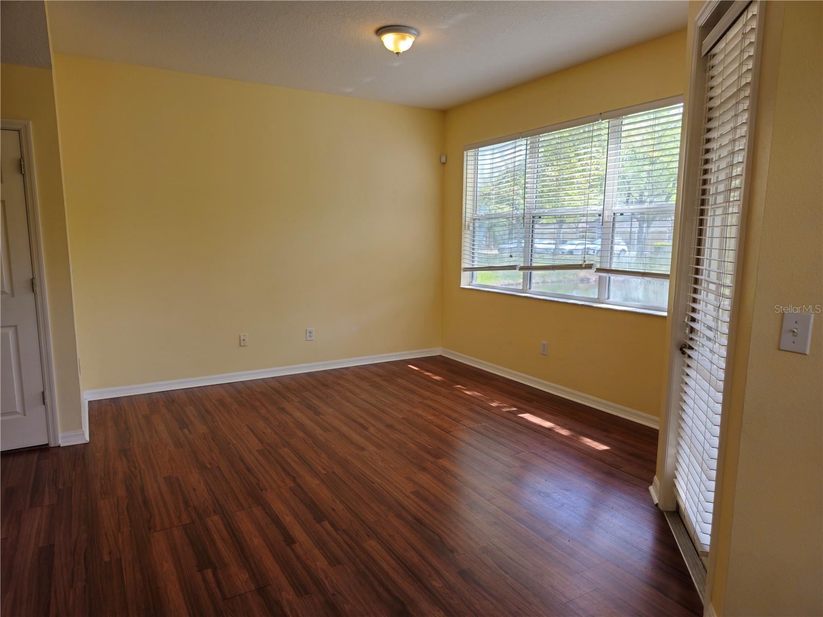 Image 7 of 49 For 8133 Stone Path Way