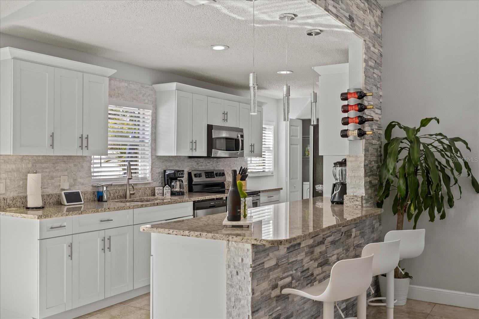 Image 12 of 35 For 6428 Moss Way