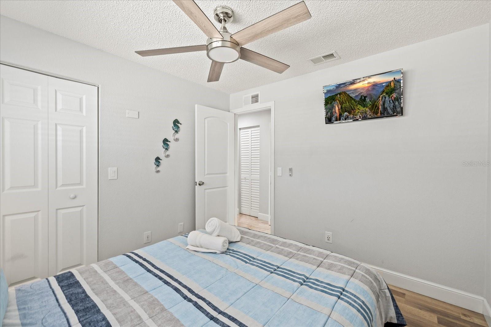 Image 21 of 35 For 6428 Moss Way