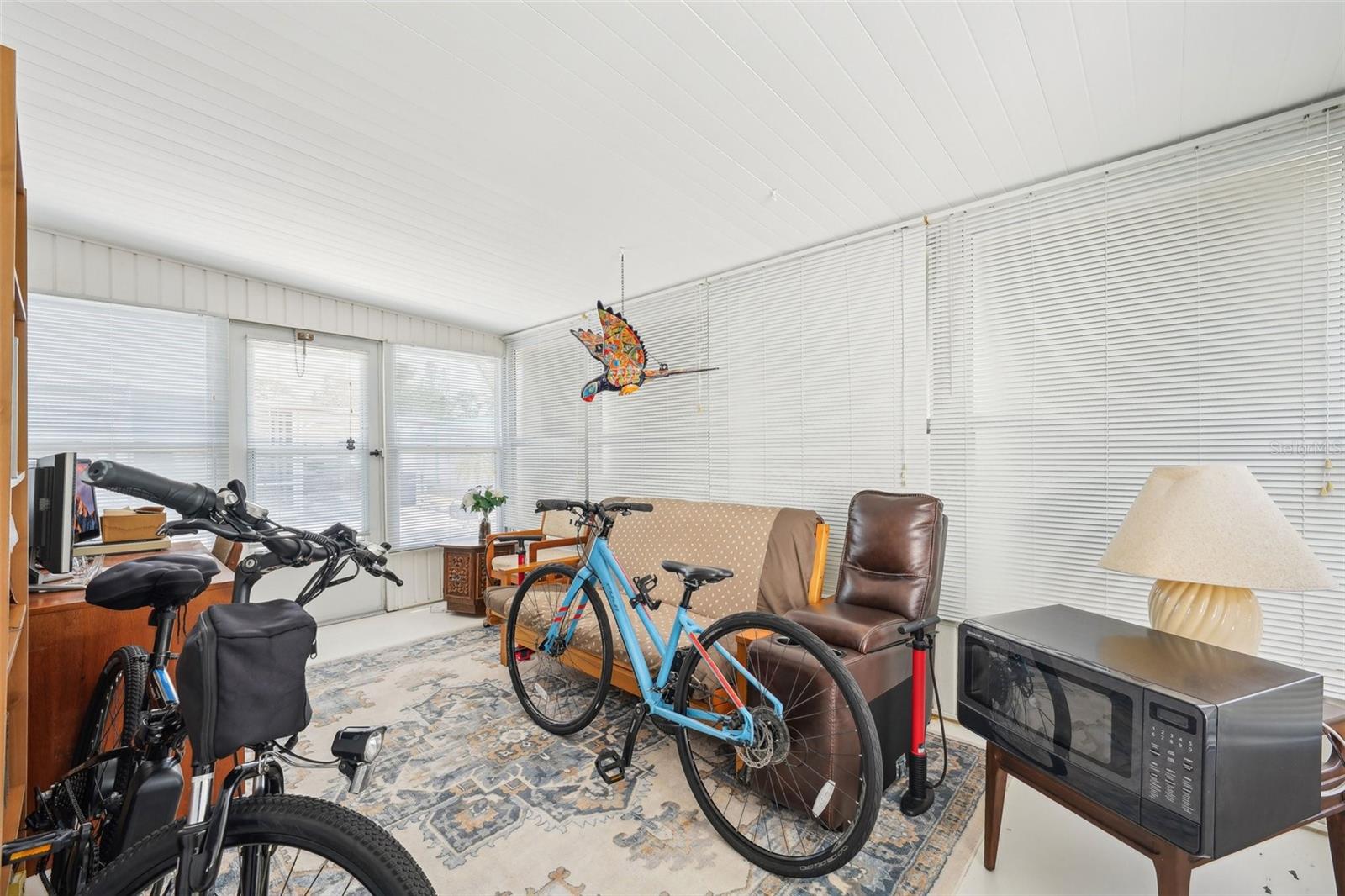 Image 31 of 38 For 3547 Tiki Drive