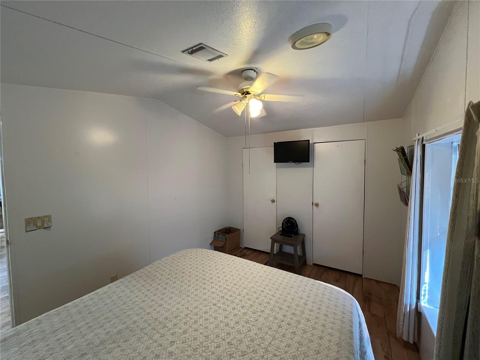 Image 28 of 35 For 12201 Bonanza Drive