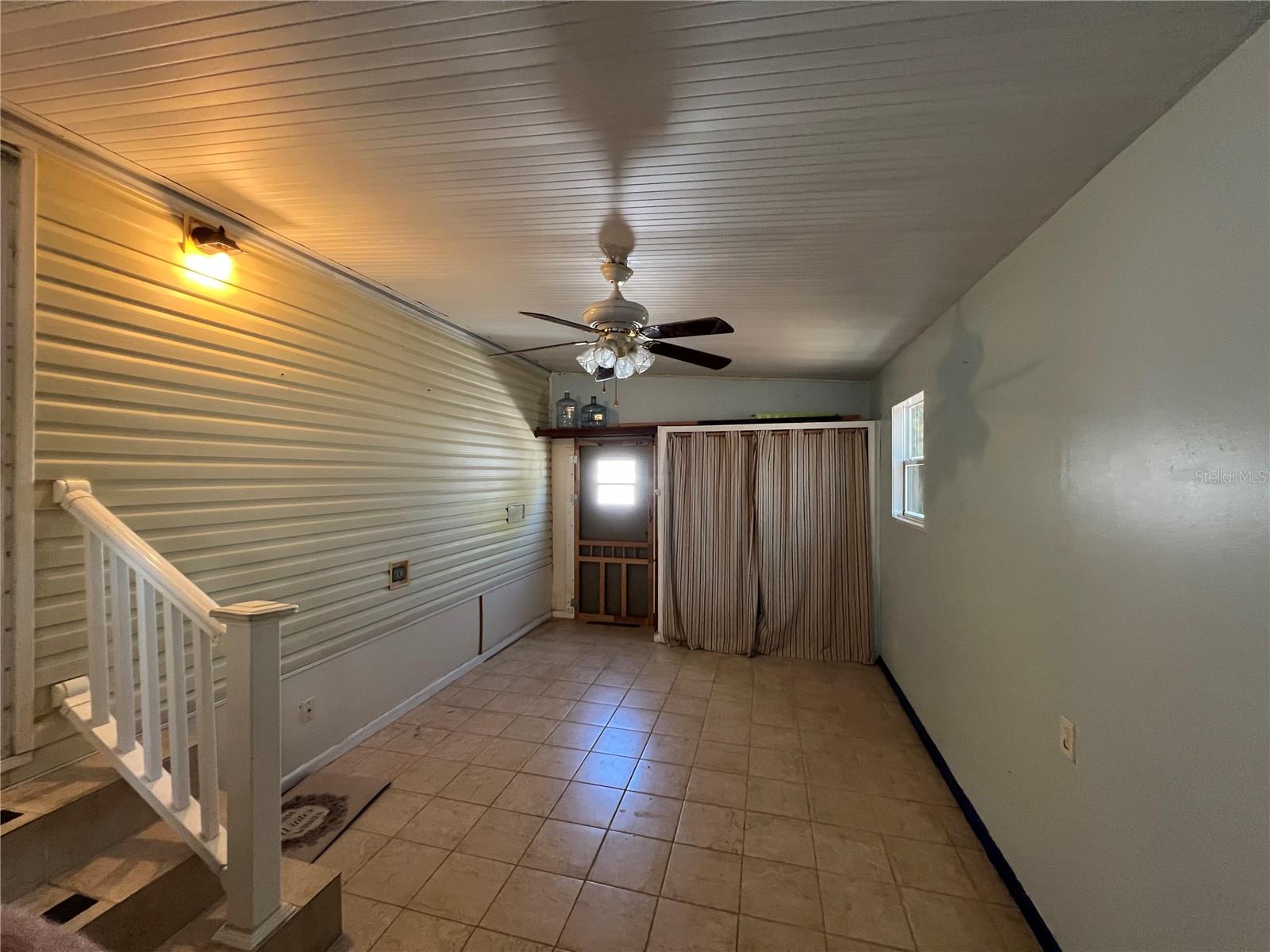 Image 32 of 35 For 12201 Bonanza Drive