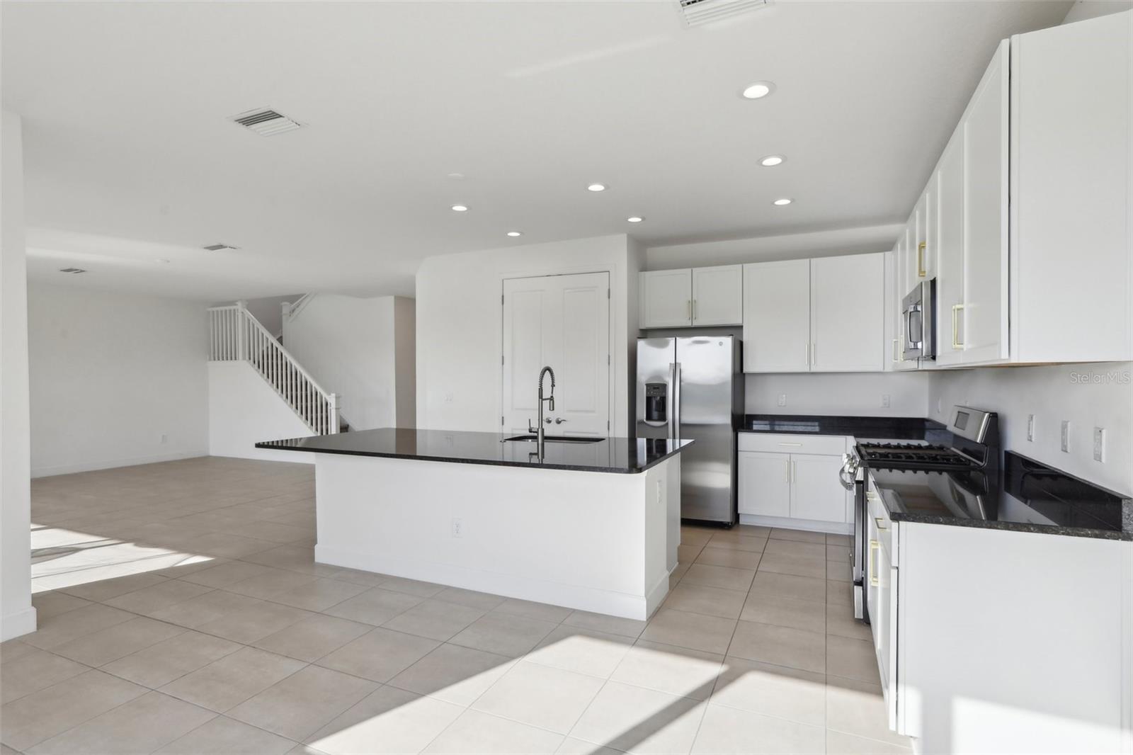Image 5 of 38 For 3488 Great Banyan Way
