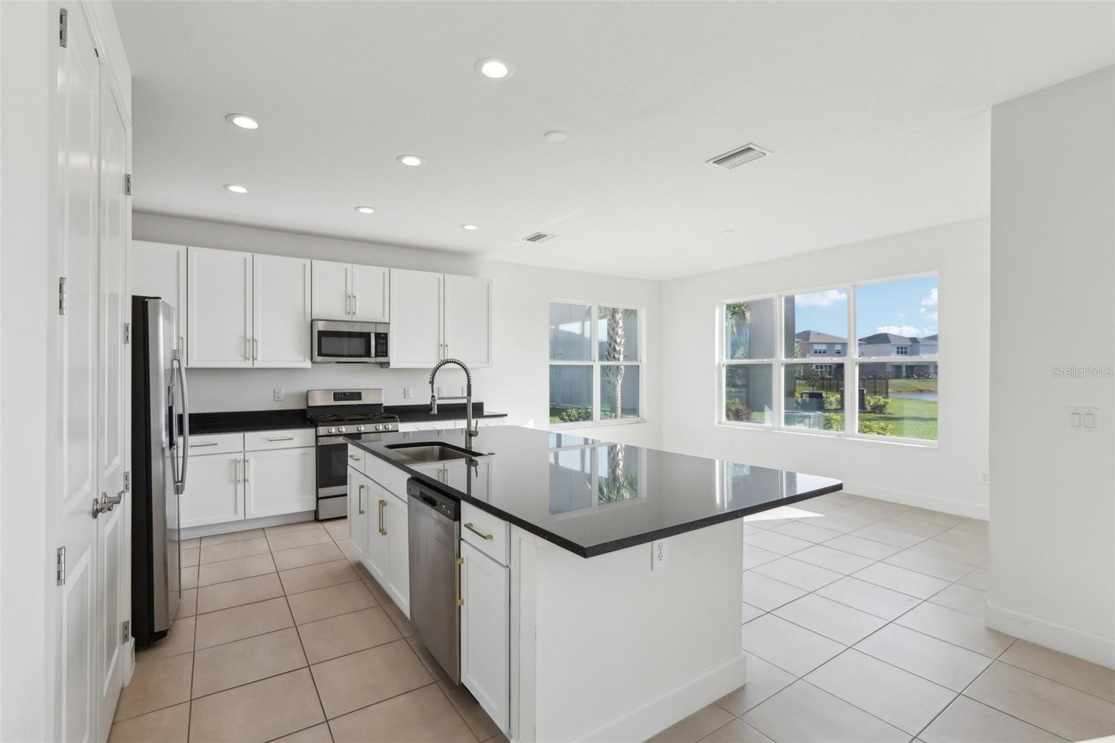 Image 6 of 38 For 3488 Great Banyan Way