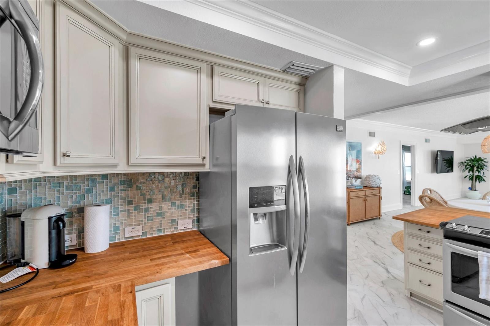 Image 14 of 63 For 4950 Gulf Boulevard 509