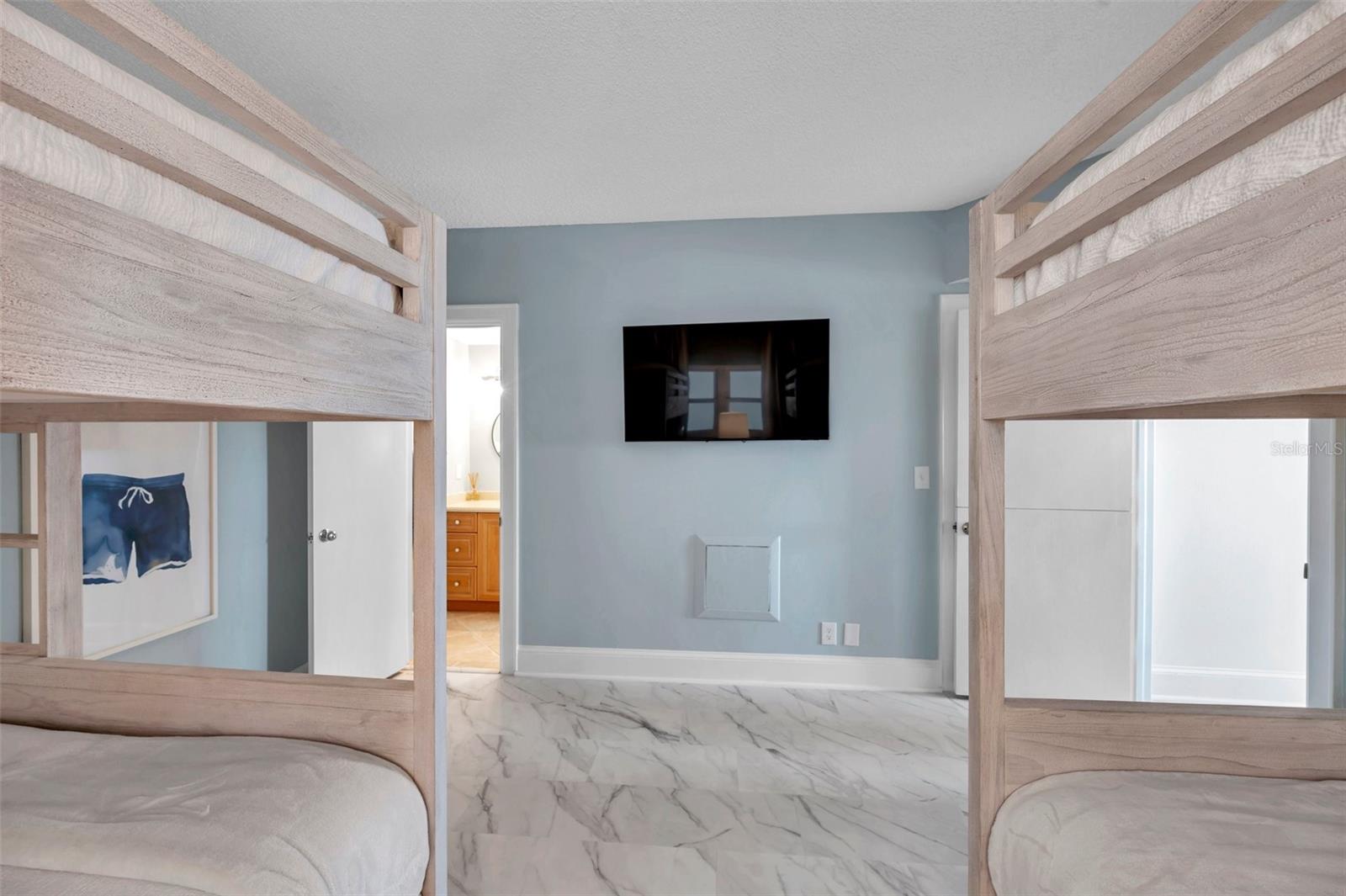 Image 34 of 63 For 4950 Gulf Boulevard 509