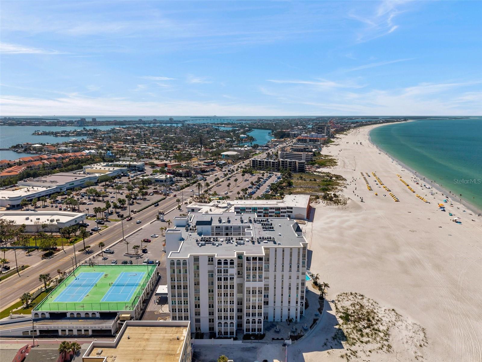 Image 48 of 63 For 4950 Gulf Boulevard 509
