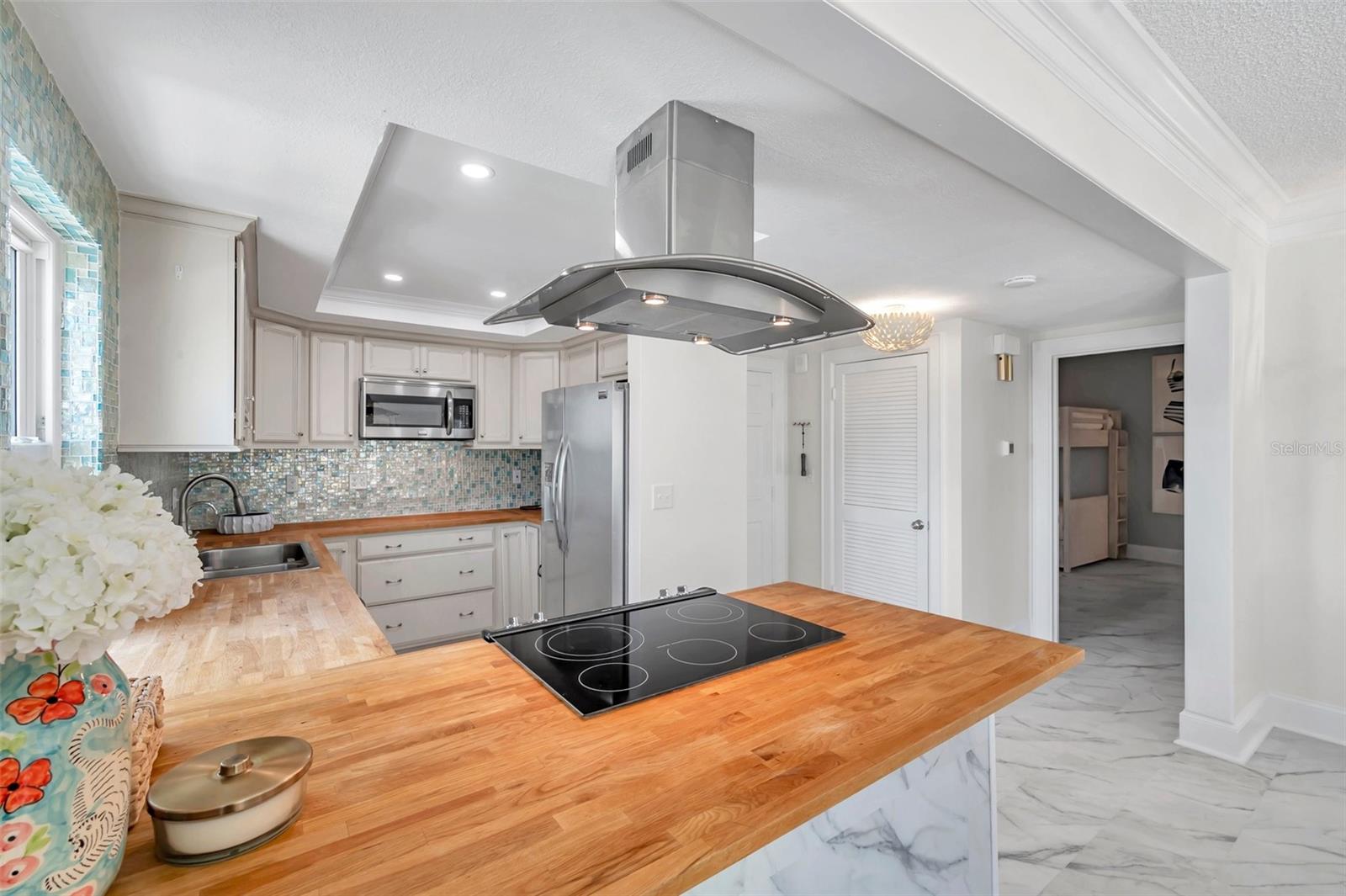 Image 8 of 63 For 4950 Gulf Boulevard 509
