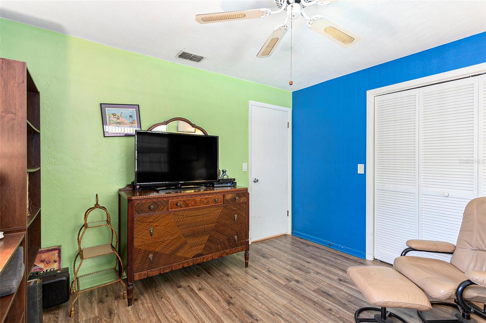 Image 11 of 18 For 64 Sj Kellner Boulevard