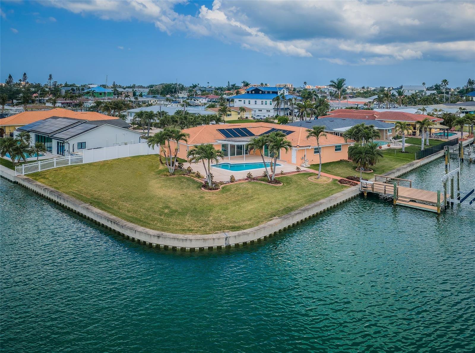 Details for 11625 5th Street E, TREASURE ISLAND, FL 33706